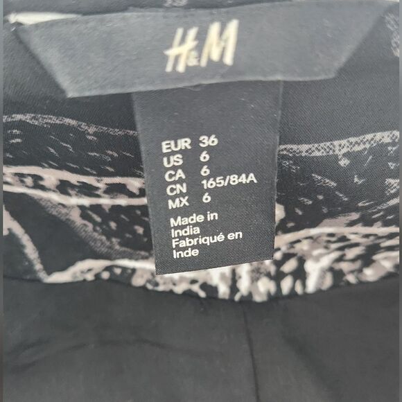 H&MโWild Cat Bomber style jacket - Size 6 - Picture 10 of 10
